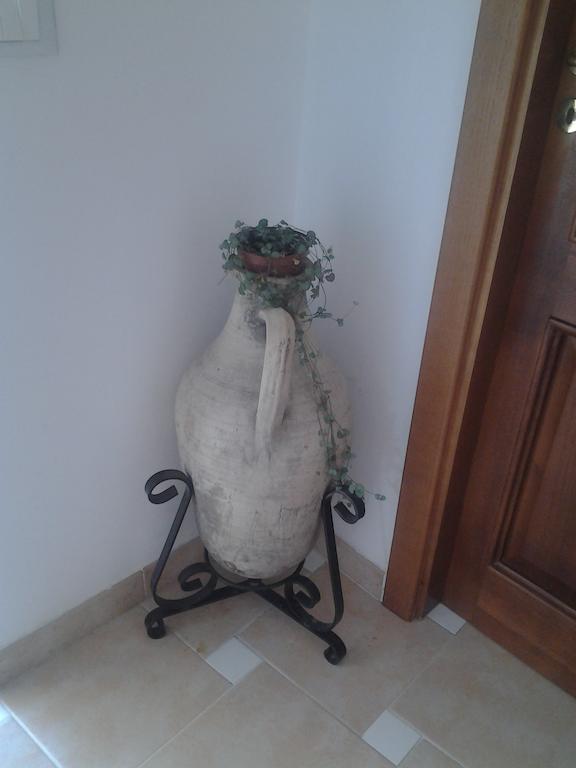 B&B Angelide อนากาปรี ภายนอก รูปภาพ